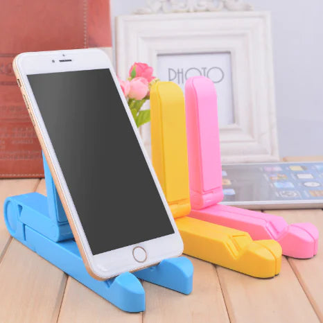 Functional Folding Tripod Stand